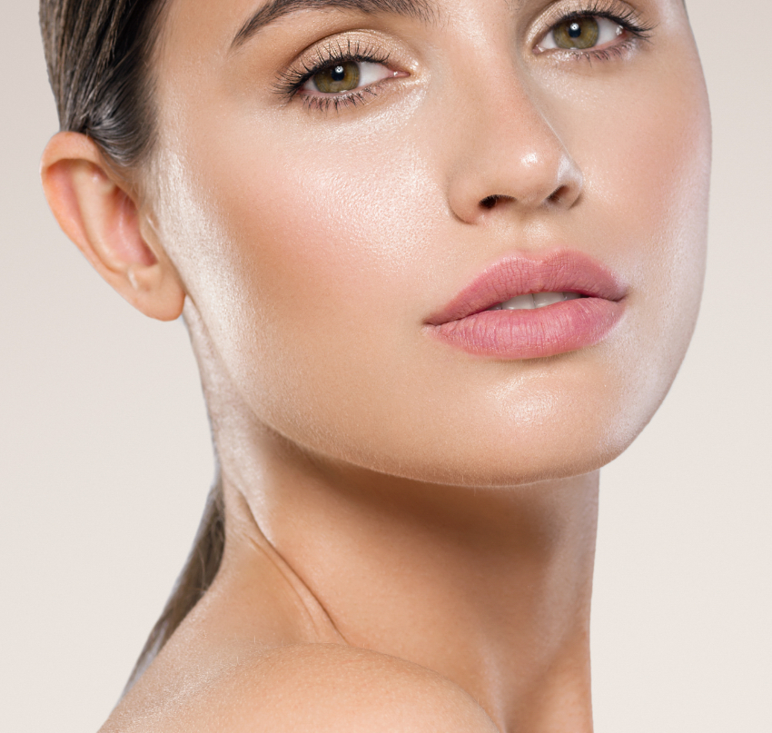 Rostro facial mujer bichectomia